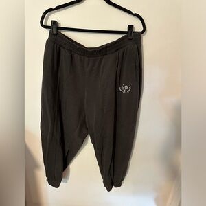Fleece Oversized Sweatpants with Embroidered Tennis Design